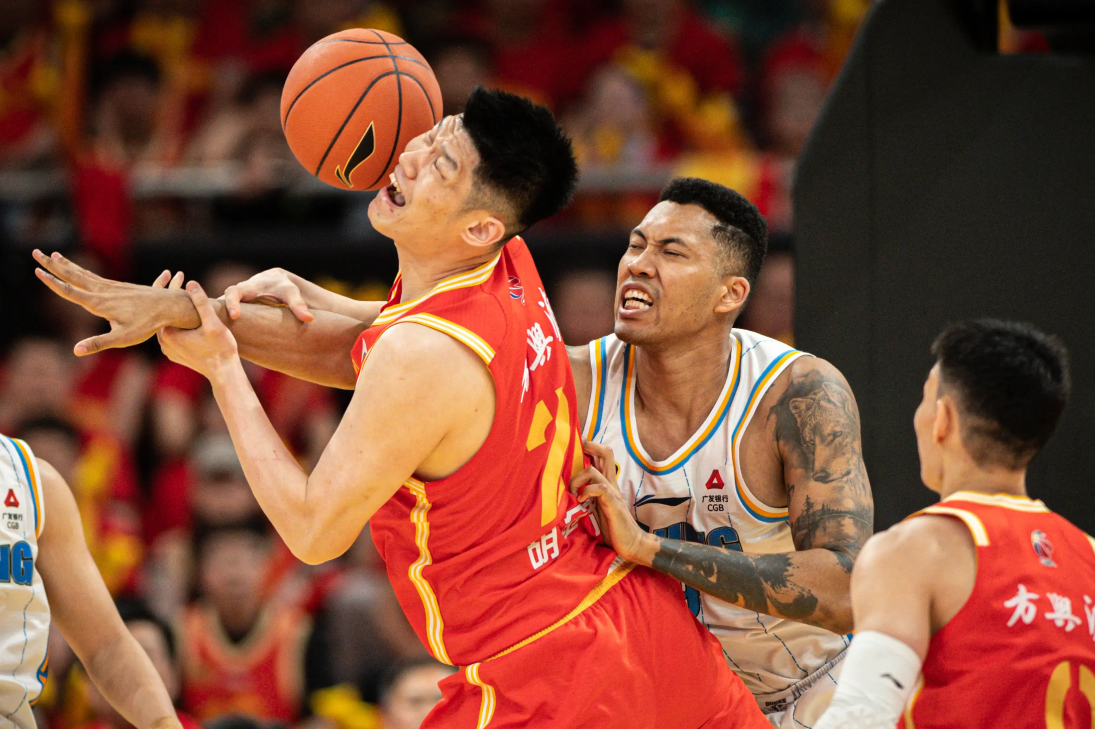 九游账号登录-关于转会期巴塞罗那备战CBA常规赛，再遭质疑细节曝光，媒体盛赞，球探报告显示潜力的信息