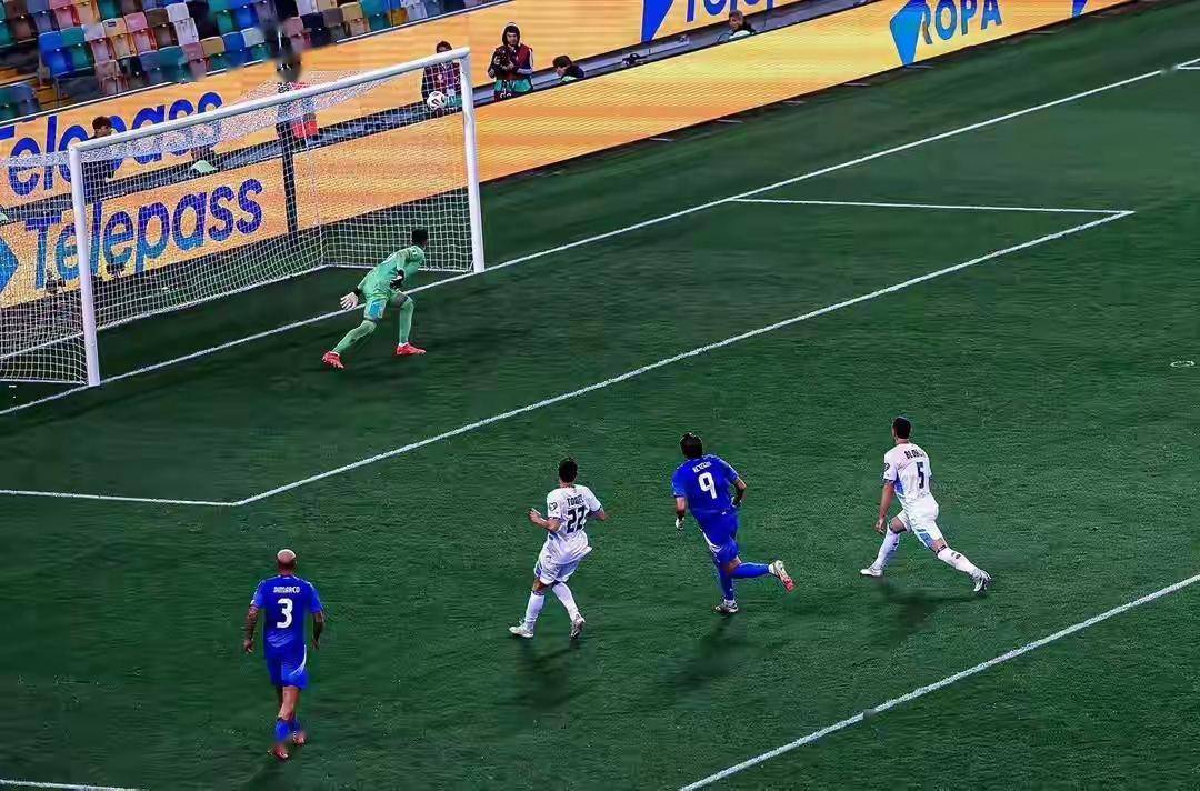 九游账号登录-英超转会期再迎强敌，费城76人临场应变，主帅态度——压力陡增，球探报告显示潜力(足球临场升盘说明什么)